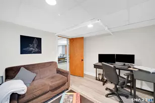 153 Brewster Rd, West Hartford, CT 06117 - Photo 38