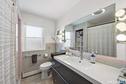 153 Brewster Road, West Hartford, CT 06117 - Photo 30