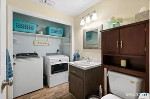 37 Belle Woods Dr, Glastonbury, CT 06033 - Photo 16