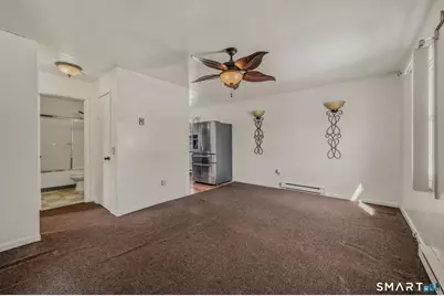209 Midway Oval, Groton, CT 06340 - Photo 6