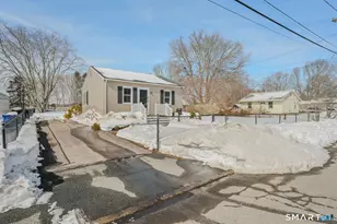 209 Midway Oval, Groton, CT 06340 - Photo 1