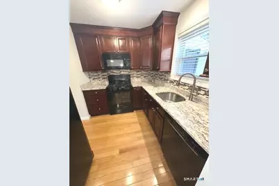 97 Country Hill Road #97, Naugatuck, CT 06770 - Photo 4