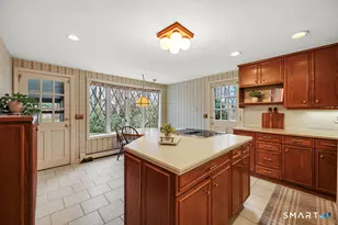 254 Carriage Dr, Glastonbury, CT 06033 - Photo 6