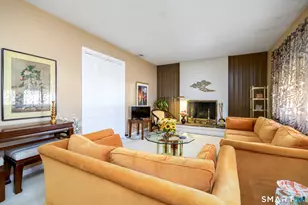 177 Putting Green Rd, Fairfield, CT 06825 - Photo 4