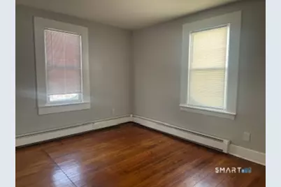 467 Columbus Avenue #1W, New Haven, CT 06519 - Photo 2