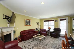 72 Tucker St, Danbury, CT 06810 - Photo 6