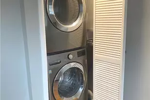 1283 Hope St, Stamford, CT 06907 - Photo 6