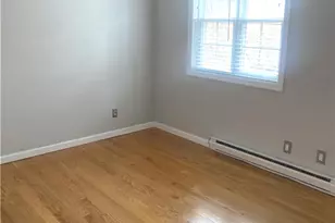 1283 Hope St, Stamford, CT 06907 - Photo 10