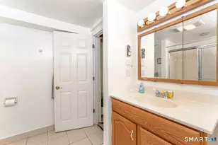 136 Pearl Lake Rd, Waterbury, CT 06706 - Photo 32