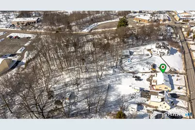 136 Pearl Lake Road, Waterbury, CT 06706 - Photo 4