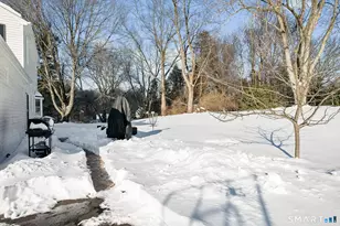 346 Village Dr, Cheshire, CT 06410 - Photo 28