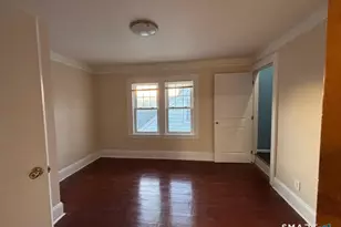 96 Balsam Ave, Bridgeport, CT 06606 - Photo 12