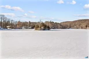 122 Lakeside Dr, Ridgefield, CT 06877 - Photo 28