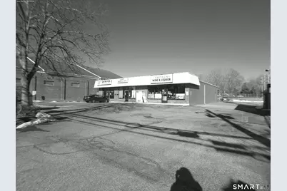 15 East Main Street, Clinton, CT 06413 - Photo 1