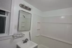 271 Gaylord Dr, Waterbury, CT 06708 - Photo 20