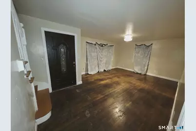 271 Gaylord Drive, Waterbury, CT 06708 - Photo 4