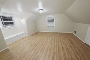 271 Gaylord Dr, Waterbury, CT 06708 - Photo 14