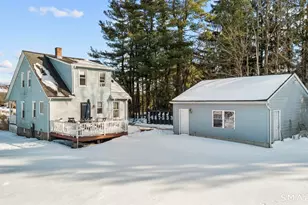 302 Gravel St, Meriden, CT 06450 - Photo 2