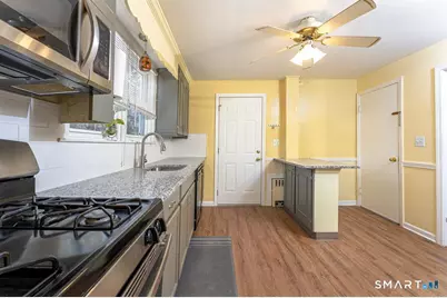 55 Bronx Avenue, Waterbury, CT 06705 - Photo 14