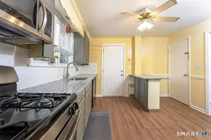 55 Bronx Ave, Waterbury, CT 06705 - Photo 14