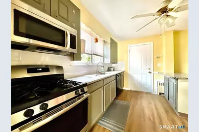 55 Bronx Avenue, Waterbury, CT 06705 - Photo 10