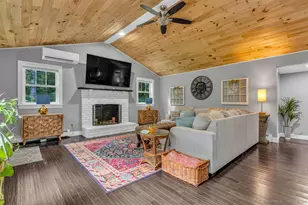 32 Twin Bridge Rd, Guilford, CT 06437 - Photo 12