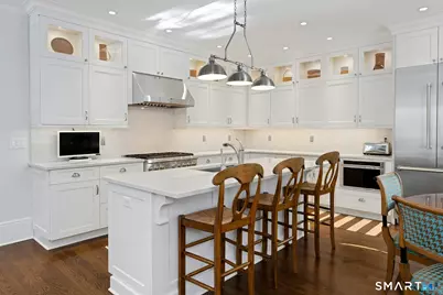 2 Settlers Trail #2, Darien, CT 06820 - Photo 10