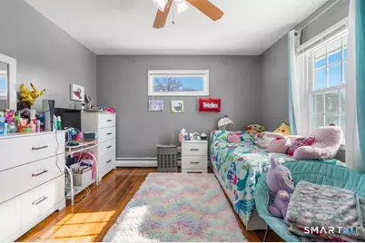 240 Valley Avenue, Bridgeport, CT 06606 - Photo 14