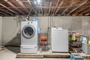 240 Valley Ave, Bridgeport, CT 06606 - Photo 28