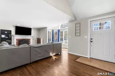 150 Rimmon Road, North Haven, CT 06473 - Photo 2