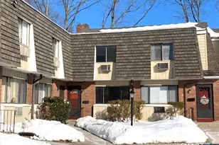 118 High Path Rd, Windsor, CT 06095 - Photo 1