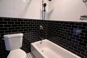 128 Prince St, Bridgeport, CT 06610 - Photo 10