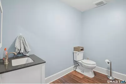 544 Prospect Avenue, Hartford, CT 06105 - Photo 32