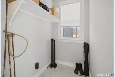 254 Wayne Street, Bridgeport, CT 06606 - Photo 12