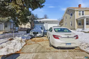 254 Wayne St, Bridgeport, CT 06606 - Photo 32