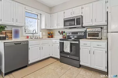 29 Toas Street #29, Shelton, CT 06484 - Photo 10