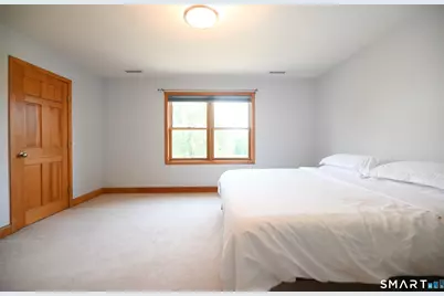 19 Longview Drive, North Haven, CT 06473 - Photo 16