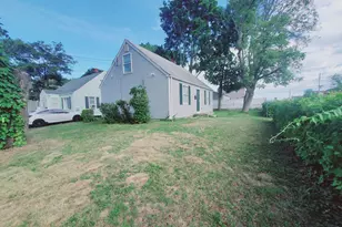 575 Burnsford Ave, Bridgeport, CT 06606 - Photo 1