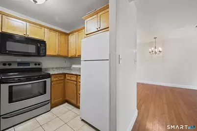 1633 Washington Boulevard #APT 6D, Stamford, CT 06902 - Photo 10