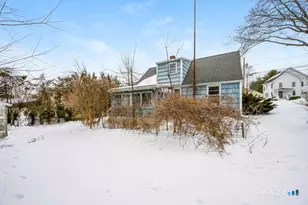 21 Boroskey Rd, Fairfield, CT 06824 - Photo 26