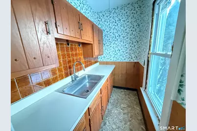 126 Richards Place, West Haven, CT 06516 - Photo 16