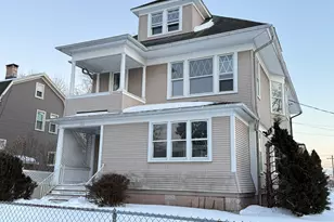 126 Richards Pl, West Haven, CT 06516 - Photo 1