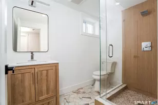 212 High Clear Dr, Stamford, CT 06905 - Photo 18