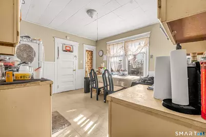 34 Hayes Street, Bridgeport, CT 06608 - Photo 4