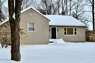 142 Washington Rd, Woodbury, CT 06798 - Photo 2