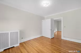 89 Maplewood Ave, West Hartford, CT 06119 - Photo 14