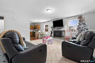 416 Chestnut Hill Ave, Waterbury, CT 06704 - Photo 6