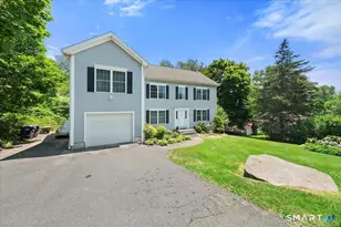5 Main Dr, Brookfield, CT 06804 - Photo 2
