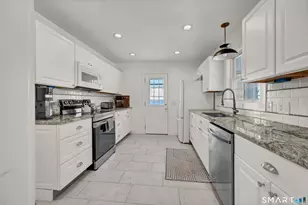 5 Main Dr, Brookfield, CT 06804 - Photo 14