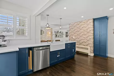 1470 Stratfield Road, Fairfield, CT 06825 - Photo 16